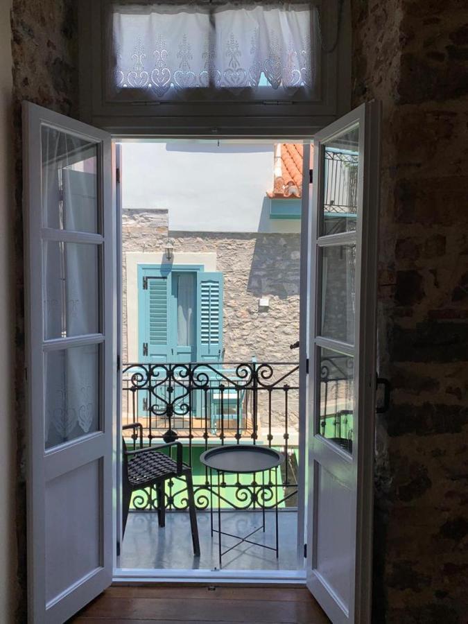 1830 Chateau نافبليو المظهر الخارجي الصورة